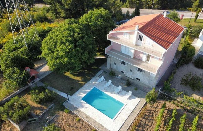 Charming Retreat Holiday Home Mravince With Pool - Foto 22