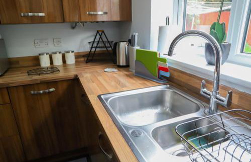 Group-Friendly 4-Bedroom-Guests 7-Ideal for Contractors Stay - Foto 14