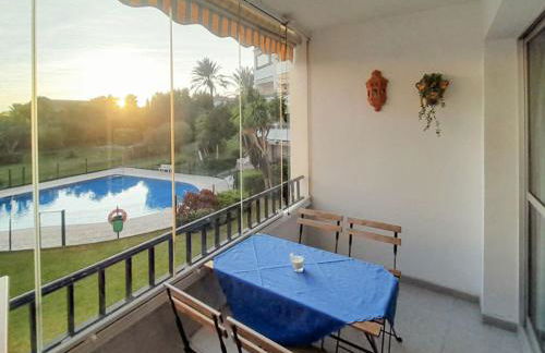 Apartment with pool near the beach - Photo 11