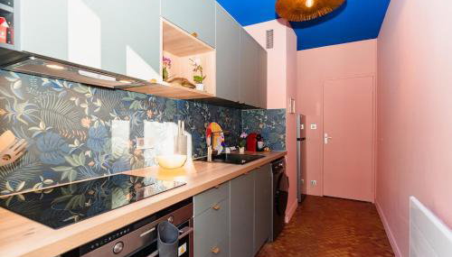 Luna - Cosy Appartement 50m2 - Place Parking Privé -Ascenseur - Position Centrale Gare - Pompidou - Nouvelle Ville - 2 à 4 Personnes - Foto 5, stove, dishwasher