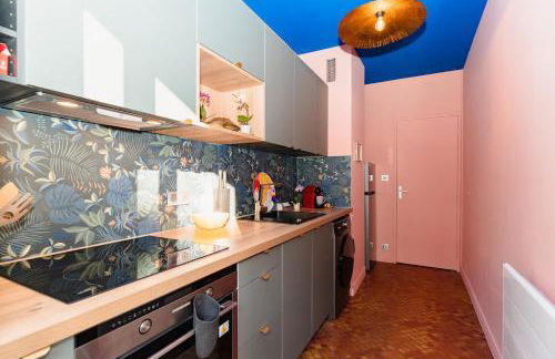 Luna - Cosy Appartement 50m2 - Place Parking Privé -Ascenseur - Position Centrale Gare - Pompidou - Nouvelle Ville - 2 à 4 Personnes - Foto 14