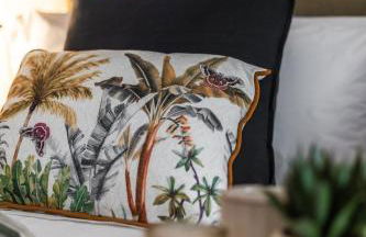 tuGuest Station with Parking - Photo 20