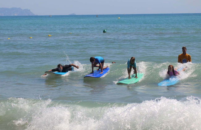 Curso de surf en El Campello - Foto 3
