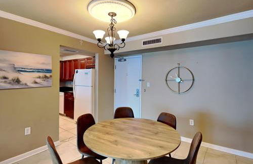 Sabine Yacht & Racquet #8D - Foto 12