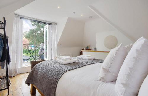 The Coach House Branksome - Photo 36