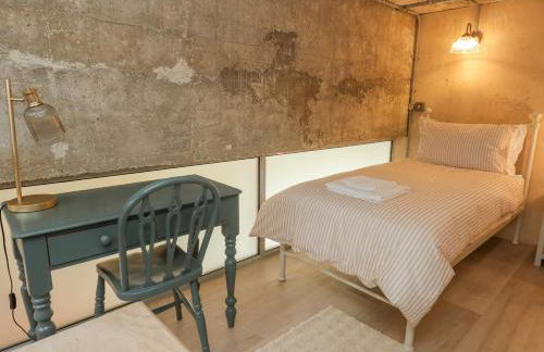 Standby Generator Bunker - Photo 36