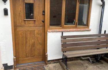 Village period cottage - Photo 7