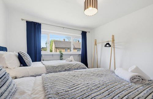 Spacious, Comfy, 3 Bed House - Free Parking - Quiet Area - In Shirley, Solihull - Near JLR, NEC, Airport, M42 - Foto 17