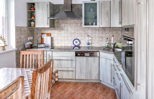 Beautiful Home In Brünlos With Wifi - Foto 5