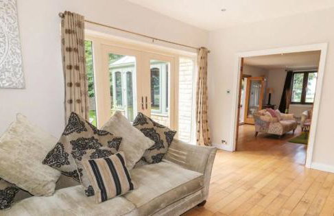 Walworth Castle Lodge - Photo 20