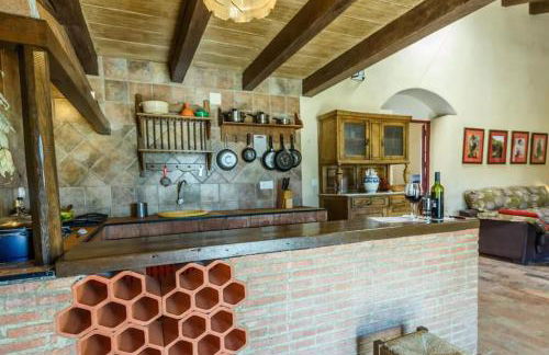 Casa Cortijo en Dehesa Sierra León - Photo 28