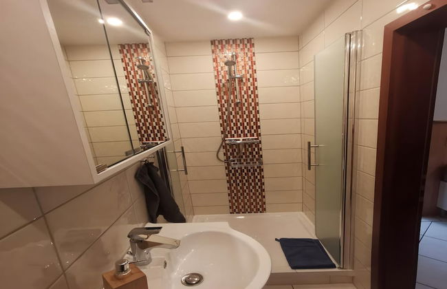 Lakeside Escape With Garden Fun - Foto 10