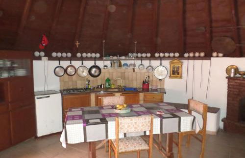 Pinnettu sardo tipica abitazione sarda in ecosistema insetti e animaletti simpatici in condivisione bagno esterno a 10metri Leggere attentamente Prima di prenotare - Foto 54