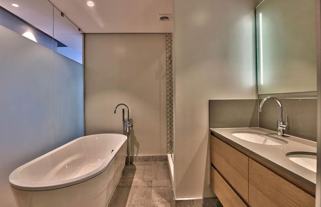 Executive Yacht View Two Bedroom Apartment - 409 - Foto 4