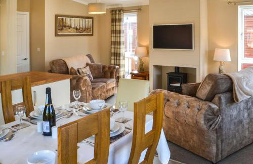 Floki's Lodge - Photo 8