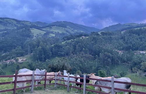 Casa poesia vista maravilhosa em Gonçalves-MG - Foto 42