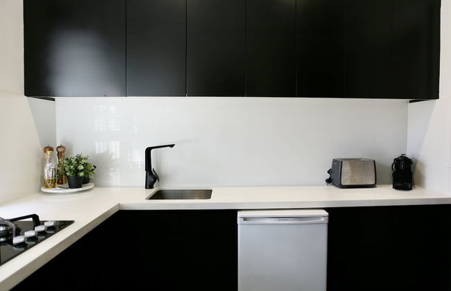 Lux Quiet Apartment in Potts Point - Photo 6