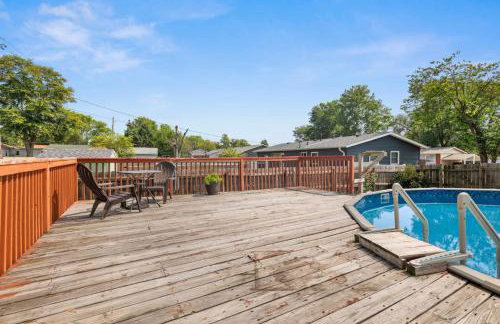 Poolside Palisade - A Fun Family Retreat for 6 - Foto 6