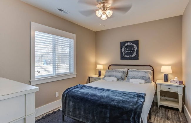 The Olympic Guest House 2 Bdrm Modern Perfection - Photo 5