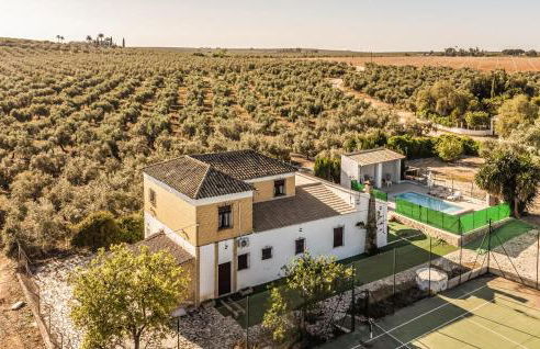 Cozy Home In Puente Genil - Foto 1