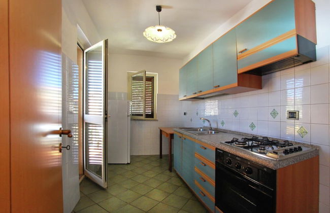 Belvilla by OYO Comfortable Apartment With Pool - Foto 4