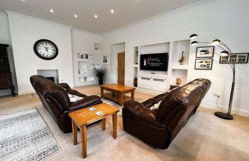 2 Shanklin Manor - Ground Floor apartment overlooking Park in Shanklin Old Village - Photo 14