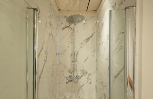 Duplex con Terraza Privada y vistas a la Catedral - Photo 75