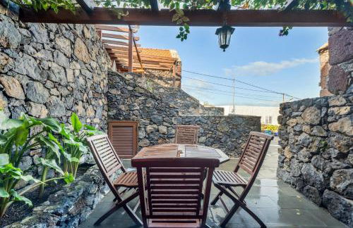 El Almendro - Foto 1