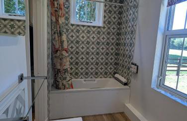 South Lodge, Countryside views near Kingscote Barn - Foto 7