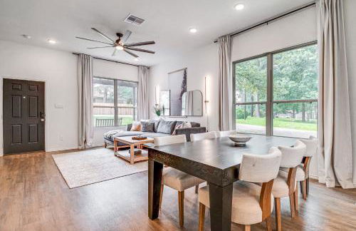 Montgomery Home with Pond Access, Fire Pit and More! - Foto 5