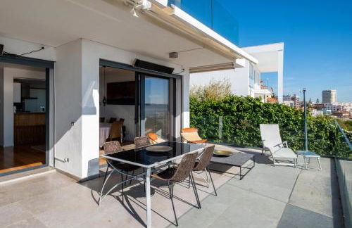 Modern Villa with Sea & River View Pool and Gym. - Foto 21