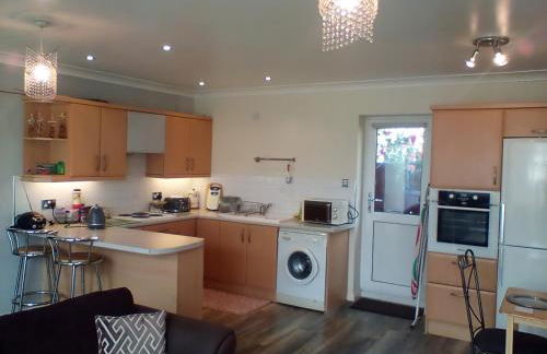 The Annex - Guest Gardens - Photo 12