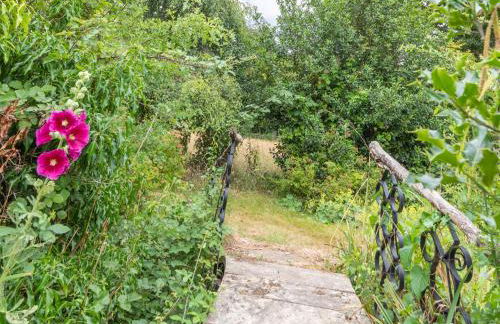 The Hen House - Photo 20