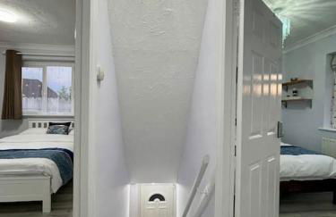 Semi Detached House in Aldershot - Foto 31