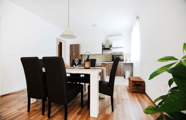 Apartments Hills - Photo 34