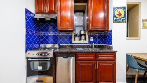 Discover the Comfort of Columbia University Area-4 - Photo 4