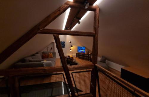 Loft mit Whirlwanne - Stadtnah! - Foto 6