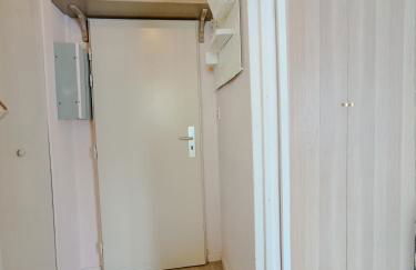 Studio 50m tram parking gratuit 13min gare - Photo 11