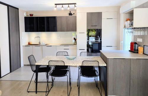 T3 neuf Baignots proche Thermes, centre, parking - Foto 10