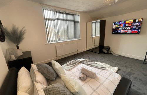 Casa Lobo's Beautiful Suites Apartment 1 free offroad parking - Foto 23