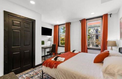 Charming 2BR Philadelphia Retreat with Free Parking - Foto 18