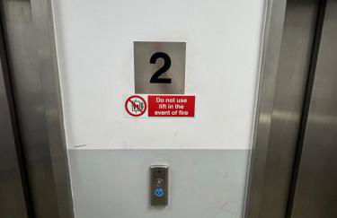 #29 Sweet 1 Bed sleeps 4 with free parking BHX NEC - Foto 10