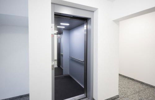 Penthouse mit Terrasse, 15 Min bis Köln Zentrum, nahe Messe und Phantasialand - Foto 35