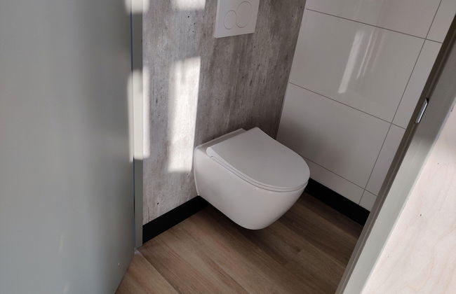 Spacious Nature Retreat - Photo 14