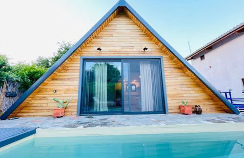 Unique wooden villa with pool - Foto 3