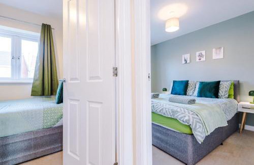 3 Bedroom Semi-Detached Home Sleeps 5 with Driveway - Foto 14