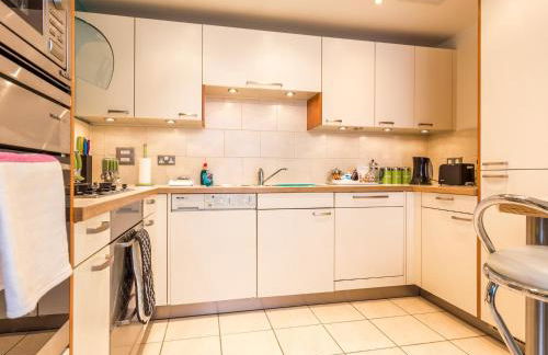 Baywatch - Private Balcony Overlooking Poole Quay - Foto 9