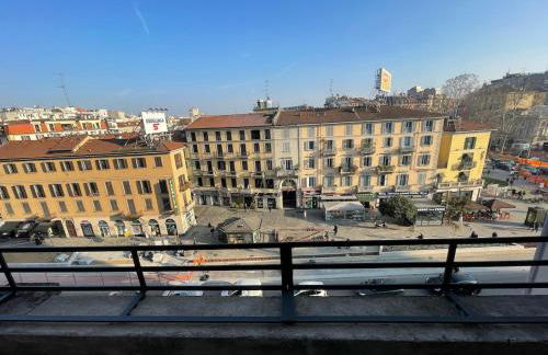 Luxury Penthouse - 5 min to Duomo - Photo 35