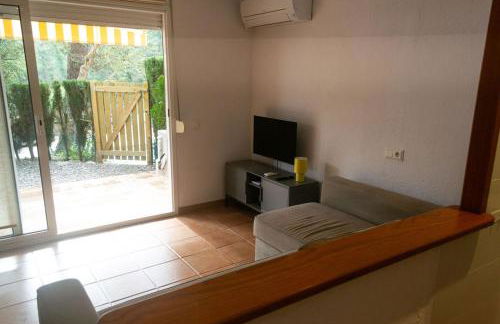 Parc Golfet - Apartamento para 3 con WiFi, AC y Piscina - Foto 12