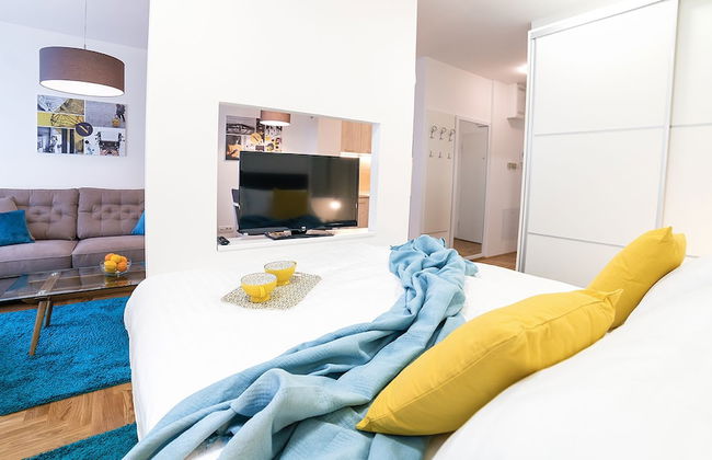 Novel Inn - Photo 16